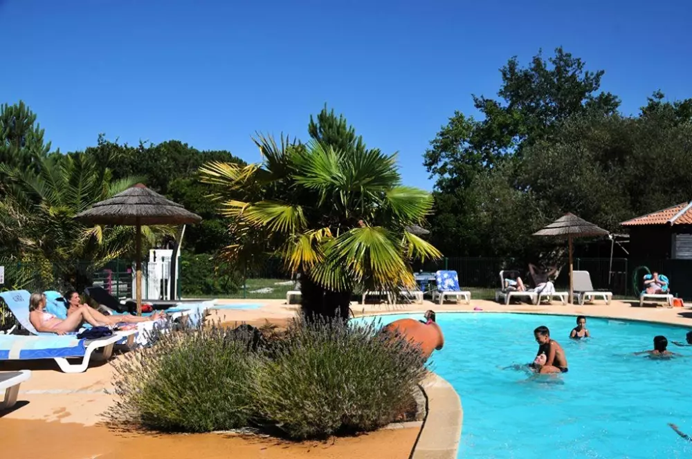 En Chon Les Pins - Camping-Caravaning Tæt på