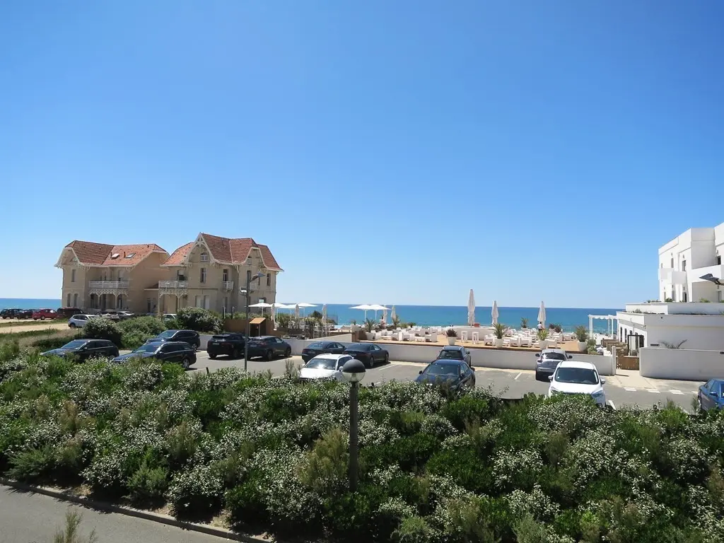 Ocean Coast Residence