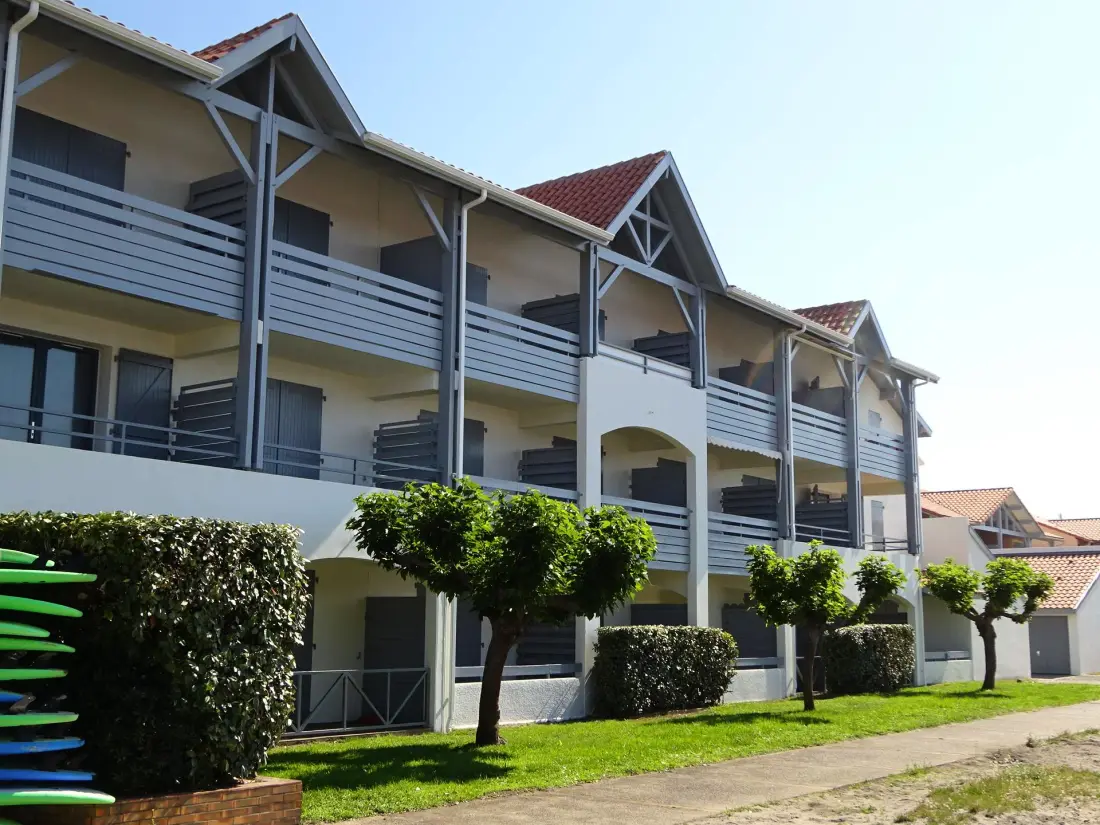 Baines I Residence