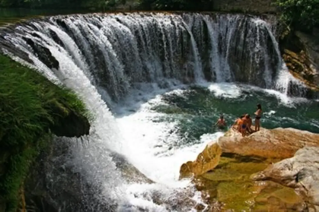 Camping Domaine de Gajan 4 Estrellas★★★★