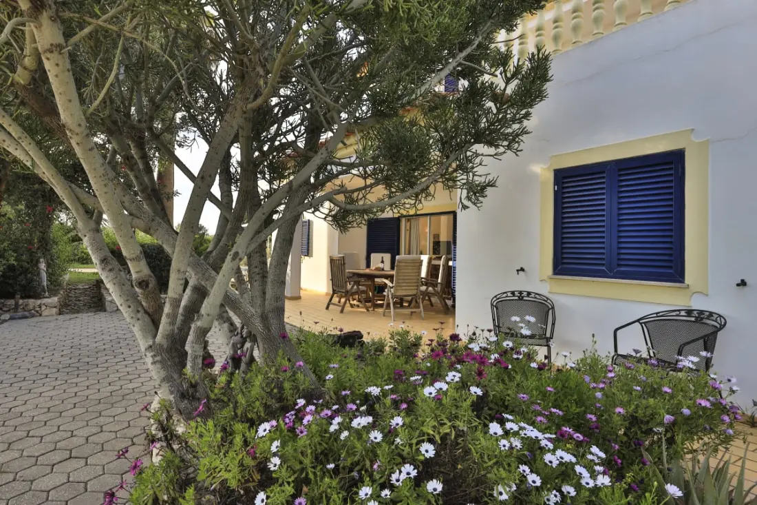 Casa Neel Boliqueim