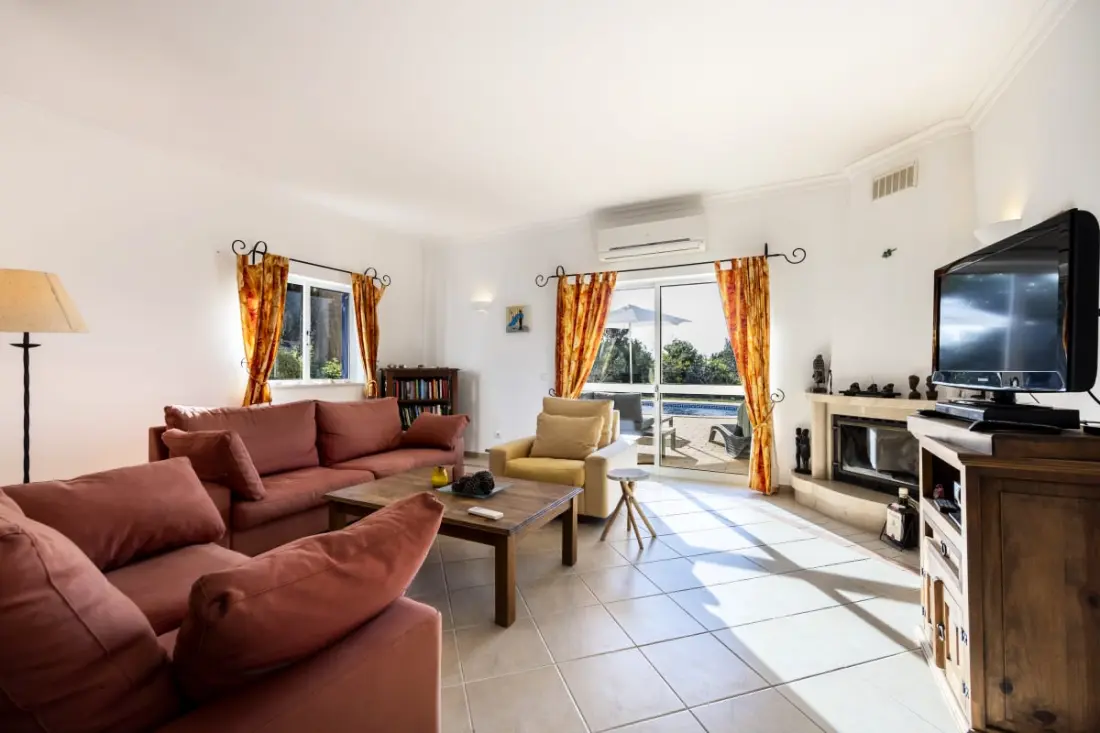 Casa Neel Boliqueim