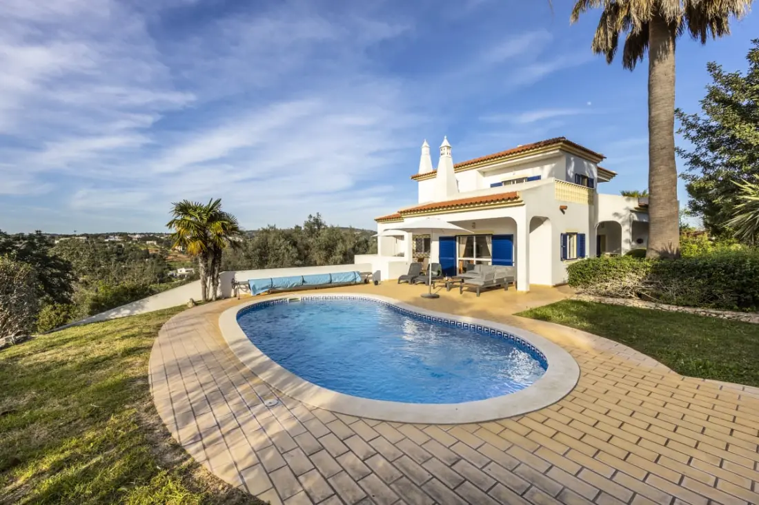 Casa Neel Boliqueim
