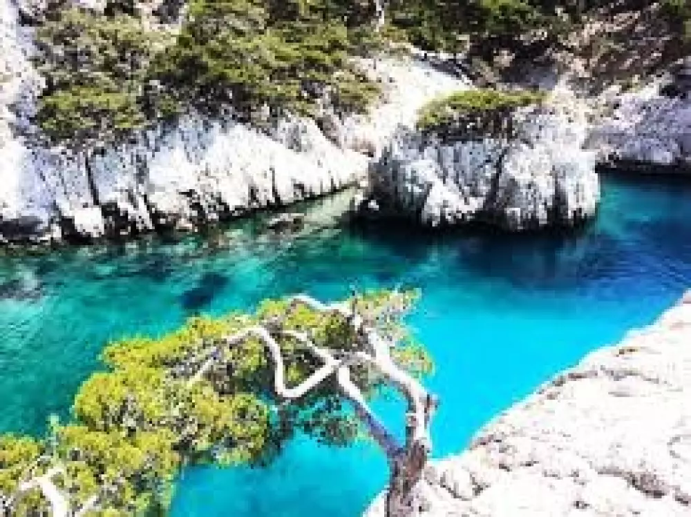 Campingplatz La Simioune Vaucluse und Drome Provencale 3 Sterne★★★