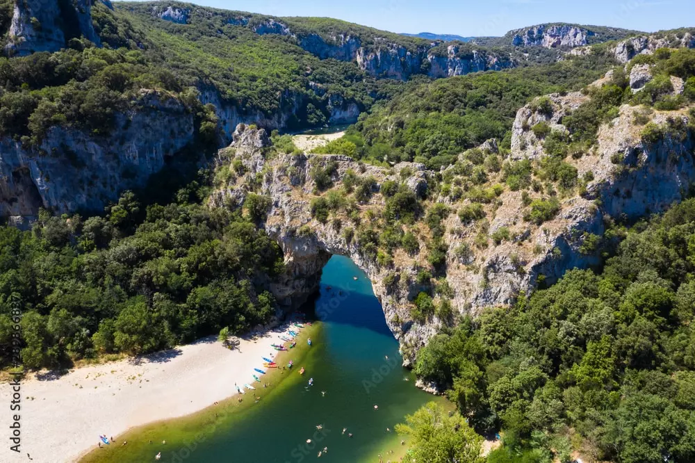 Campingplatz La Simioune Vaucluse und Drome Provencale 3 Sterne★★★