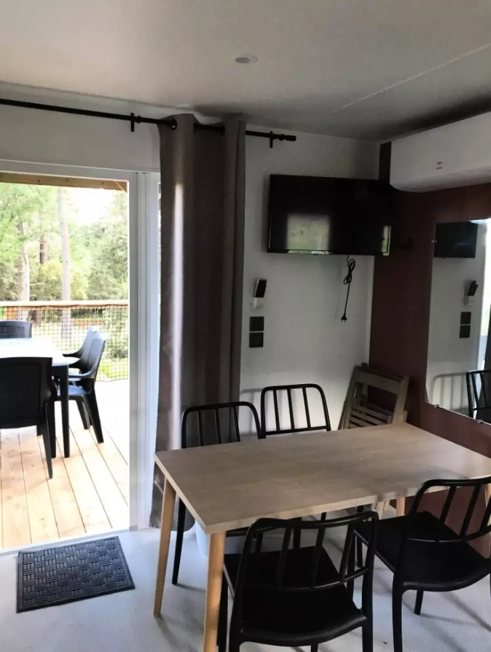 Campingplatz La Simioune Vaucluse und Drome Provencale 3 Sterne★★★