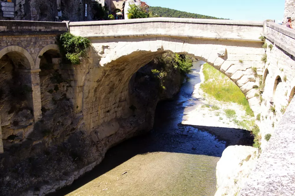 Campingplatz La Simioune Vaucluse und Drome Provencale 3 Sterne★★★