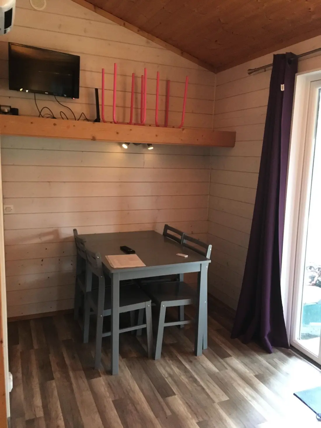 Campingplatz La Simioune Vaucluse und Drome Provencale 3 Sterne★★★
