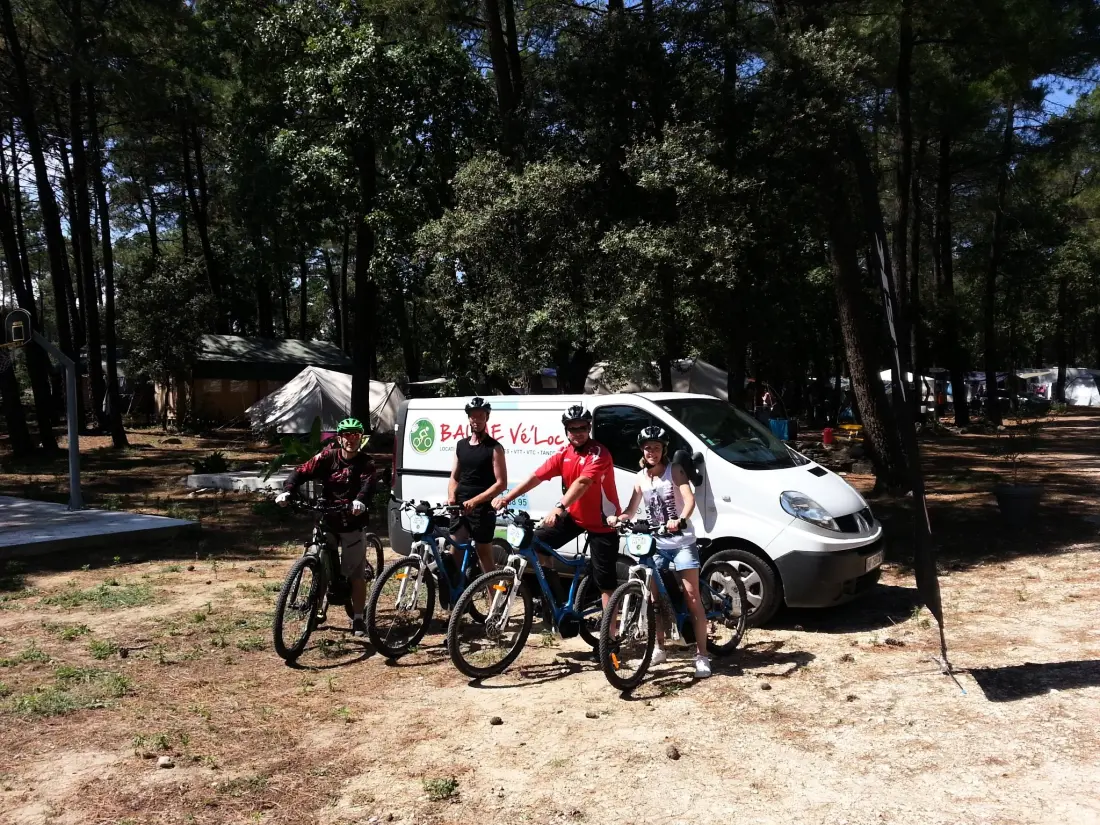 Campingplatz La Simioune Vaucluse und Drome Provencale 3 Sterne★★★