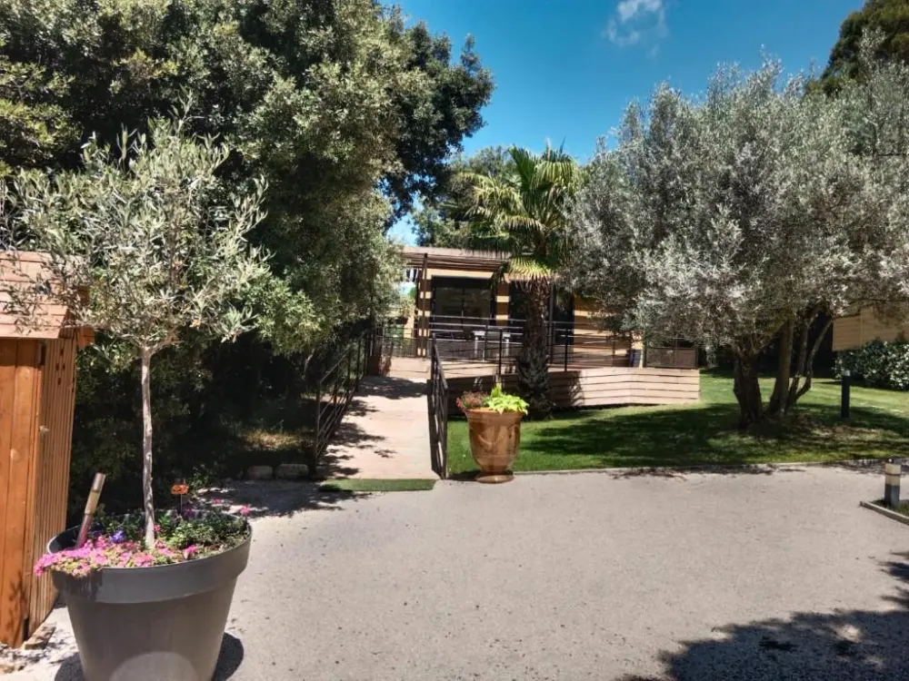 Camping Les Troglodytes du Ventoux