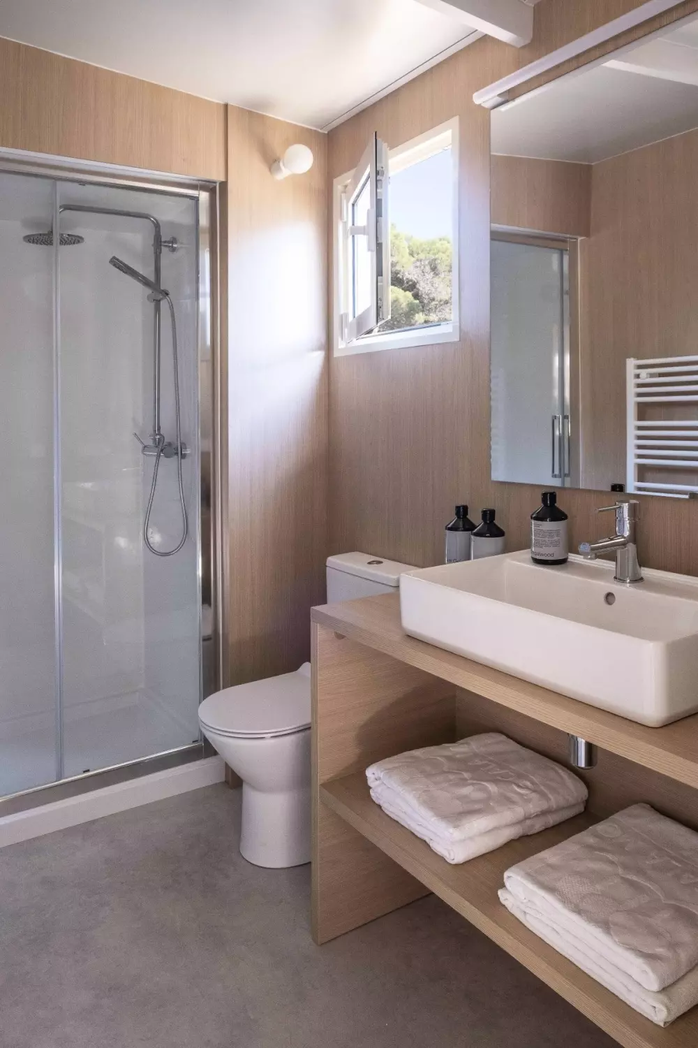 Wecamp Pirineos 4 Estrellas★★★★