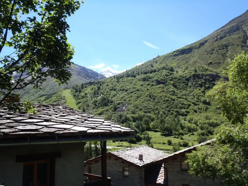 Tralenta Residence