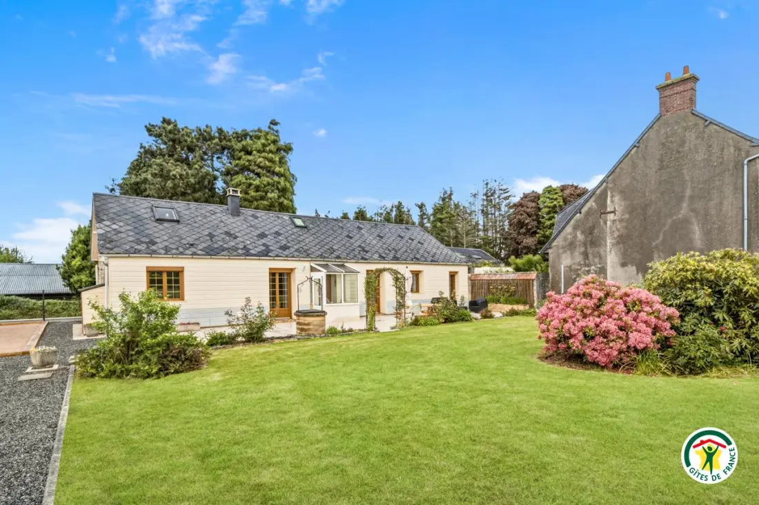 Gîte de France Gîtes de france® - à chapeaux de saint clair 3 fül