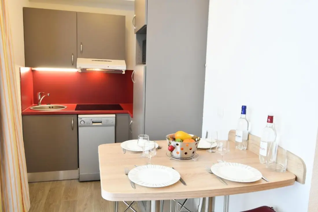 Apart'Hôtel Mer & Golf Bordeaux Basins in Flot 3 Csillagok★★★