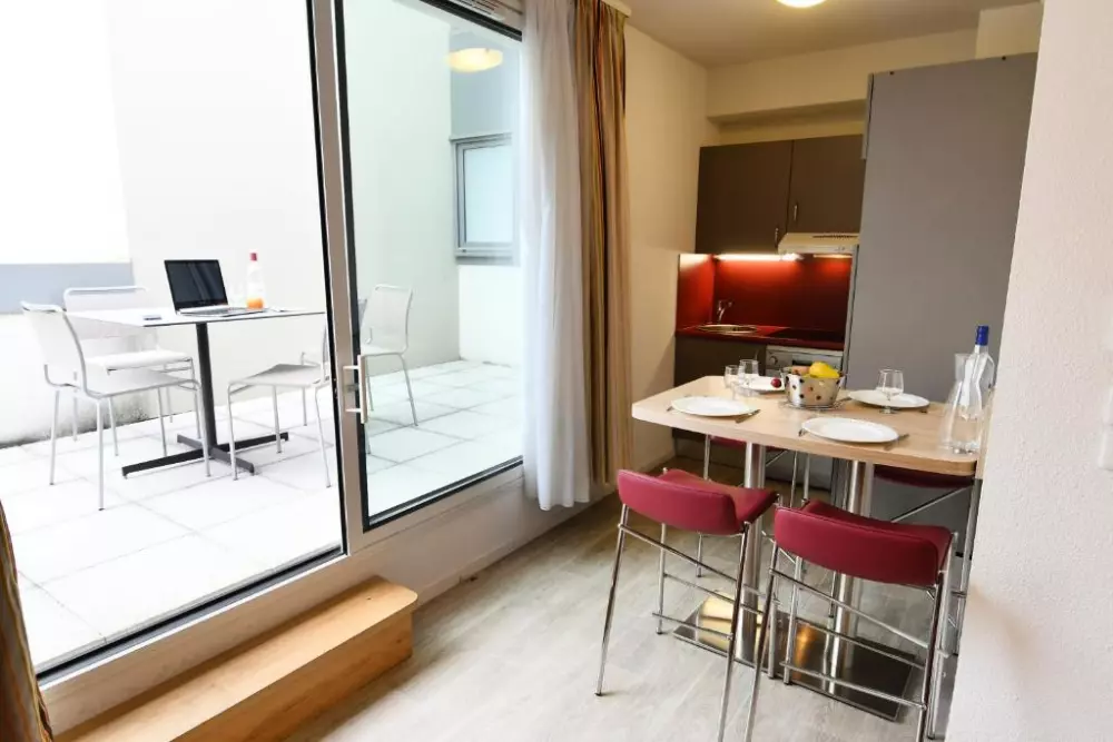 Apart'Hôtel Mer & Golf Bordeaux Basins in Flot 3 Sterren★★★