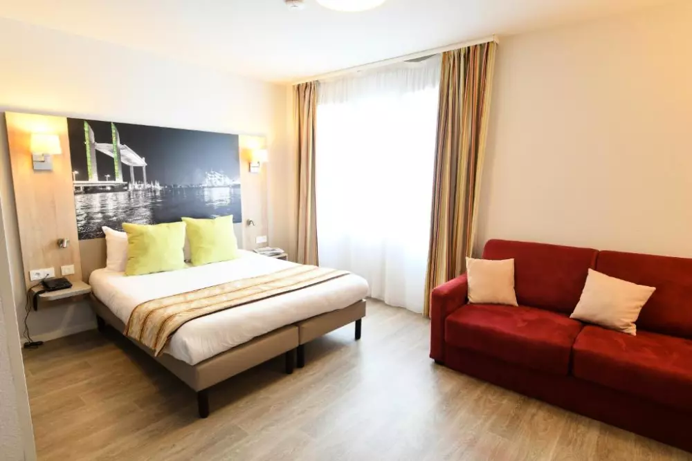 Apart'Hôtel Mer & Golf Bordeaux Basins in Flot 3 Sterren★★★