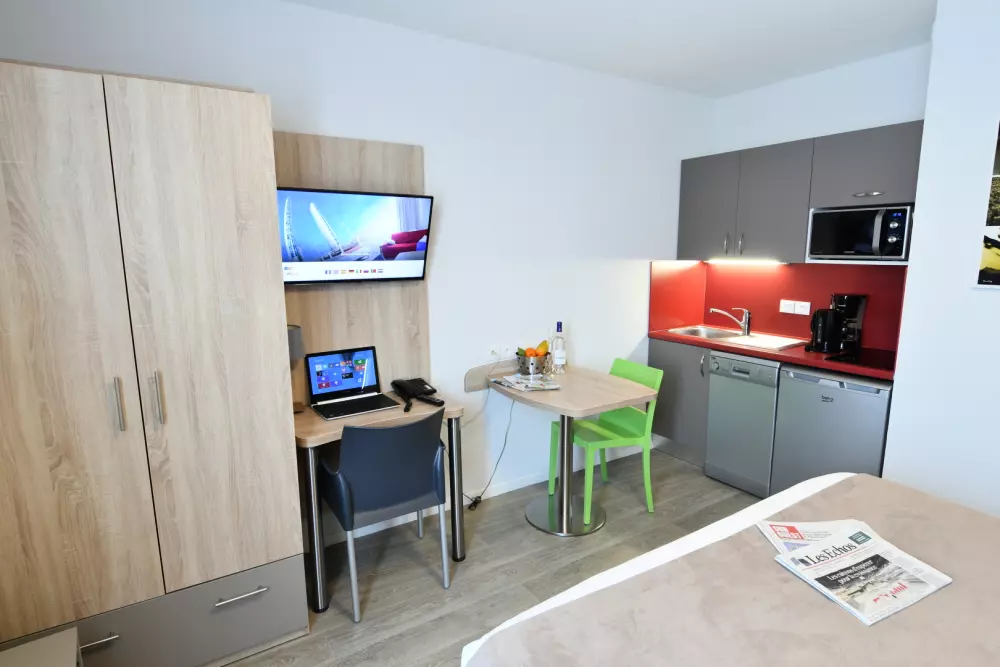 Apart'Hôtel Mer & Golf Bordeaux Basins in Flot 3 Sterren★★★