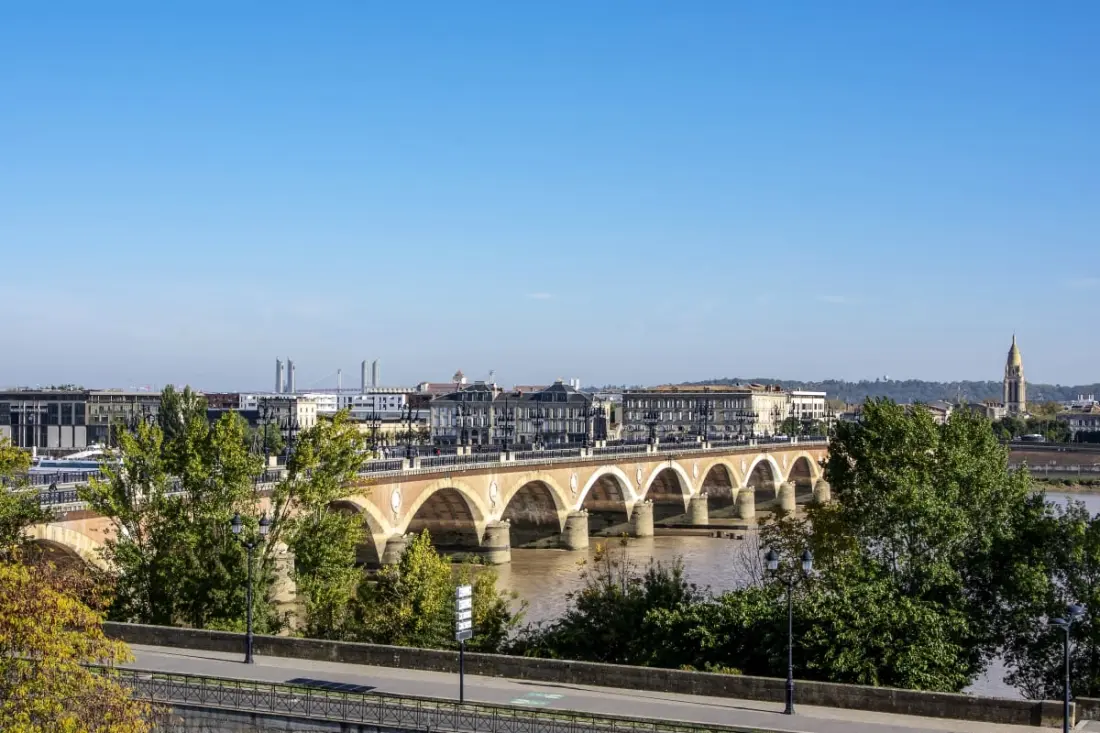 Magnificent Duplex Történet A Bordeaux nézetével