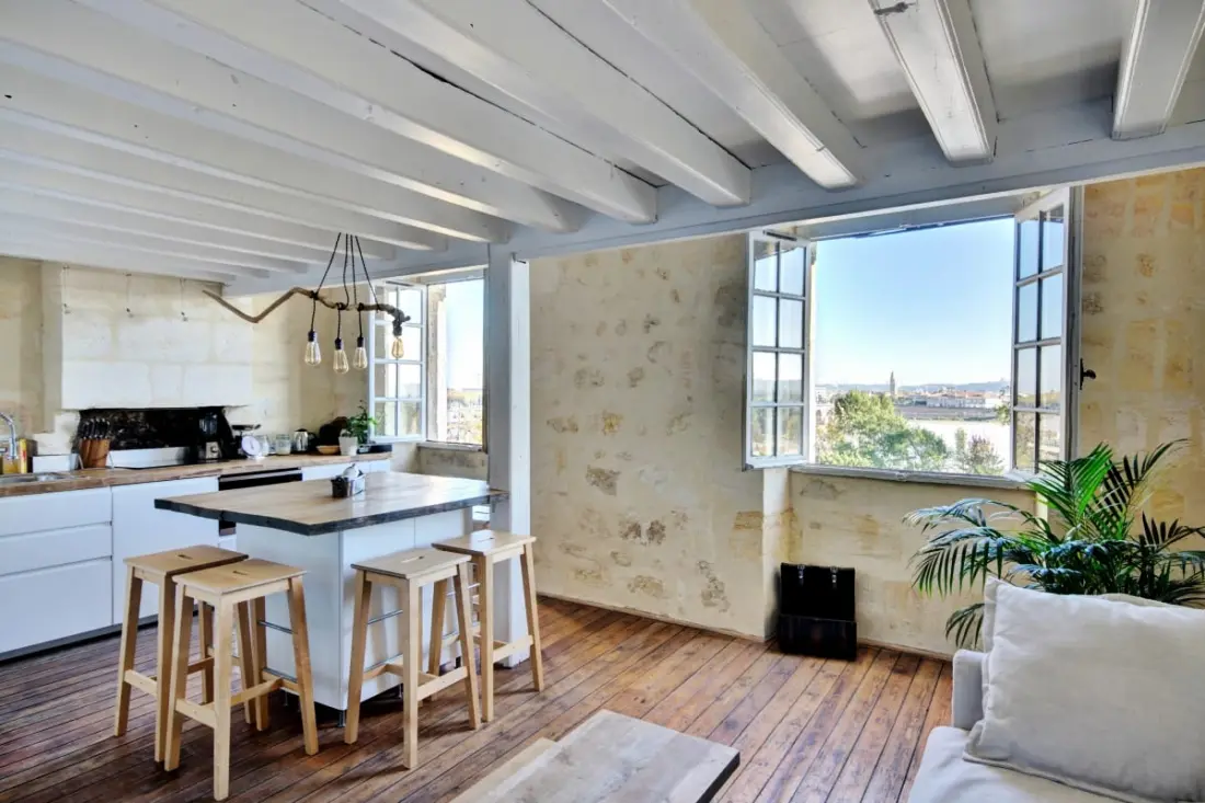 Magnificent Duplex Történet A Bordeaux nézetével