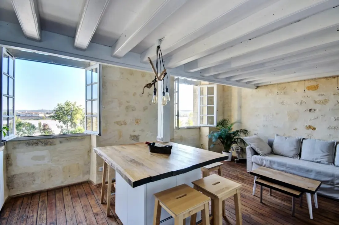 Magnificent Duplex Történet A Bordeaux nézetével