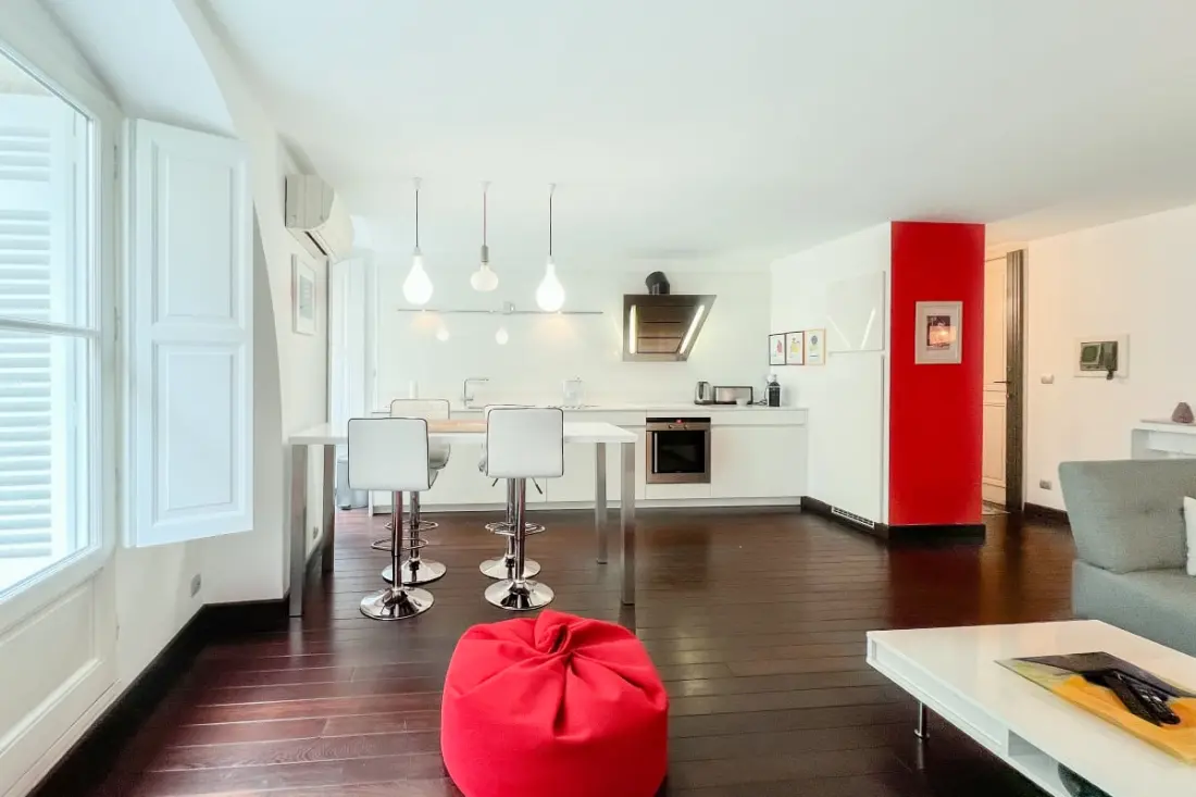 Apartman De Haut állandó hiteles található a háromszög arany szívében