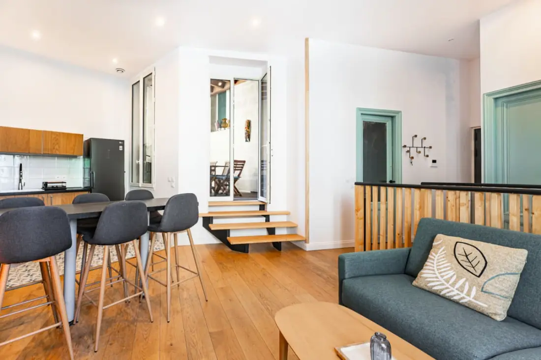 Kivételes és modern apartman a Közkert kapujában 6 fő részére