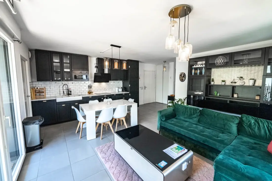 Apartman Lumineux Near Lake