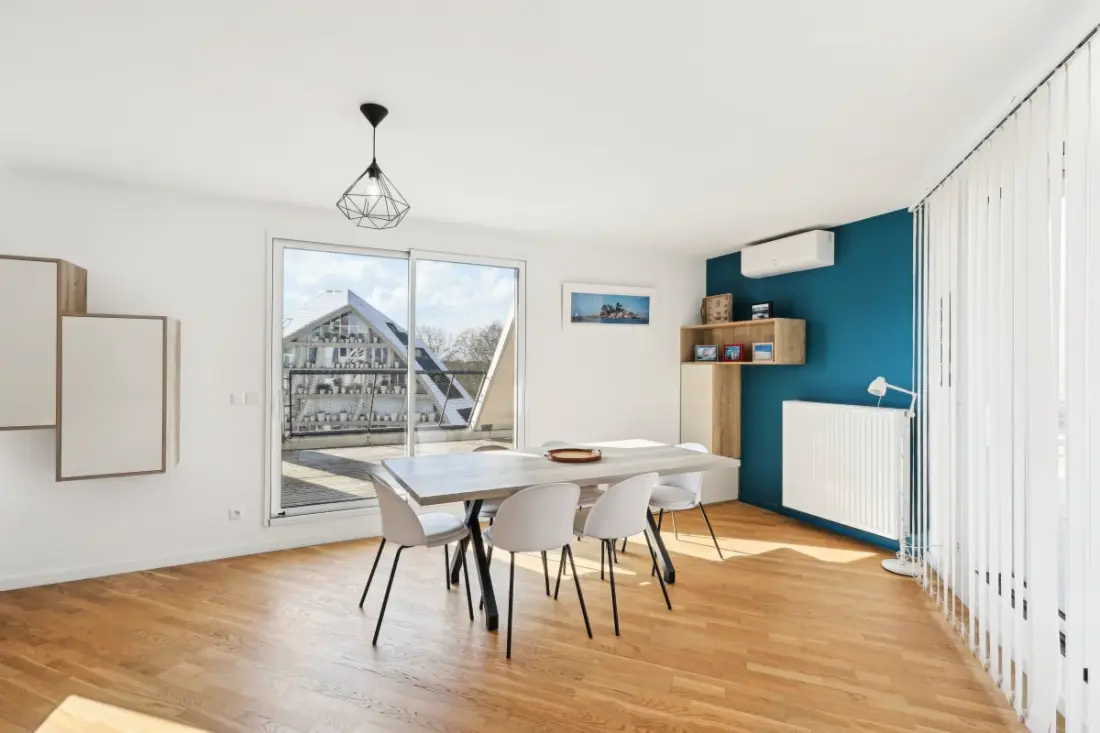 Tágas és világos T5 apartman