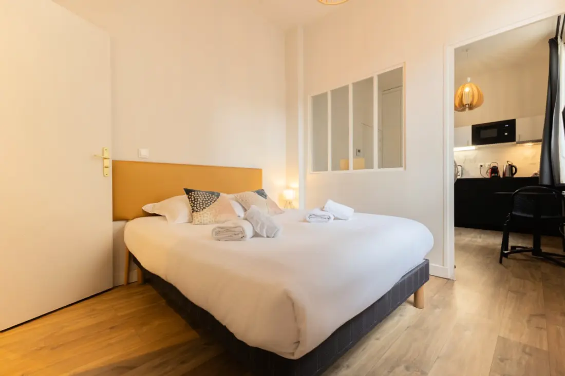 Gyönyörű apartman tökéletesen felújítva 2, szemben La Gare Saint-jean