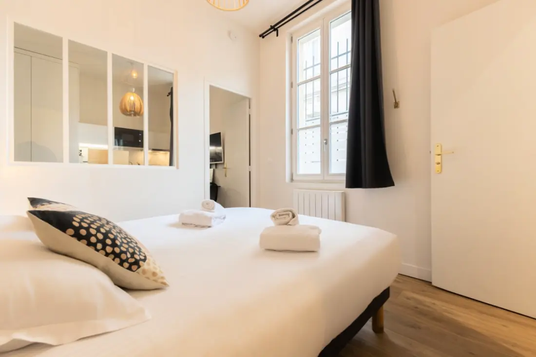 Gyönyörű apartman tökéletesen felújítva 2, szemben La Gare Saint-jean