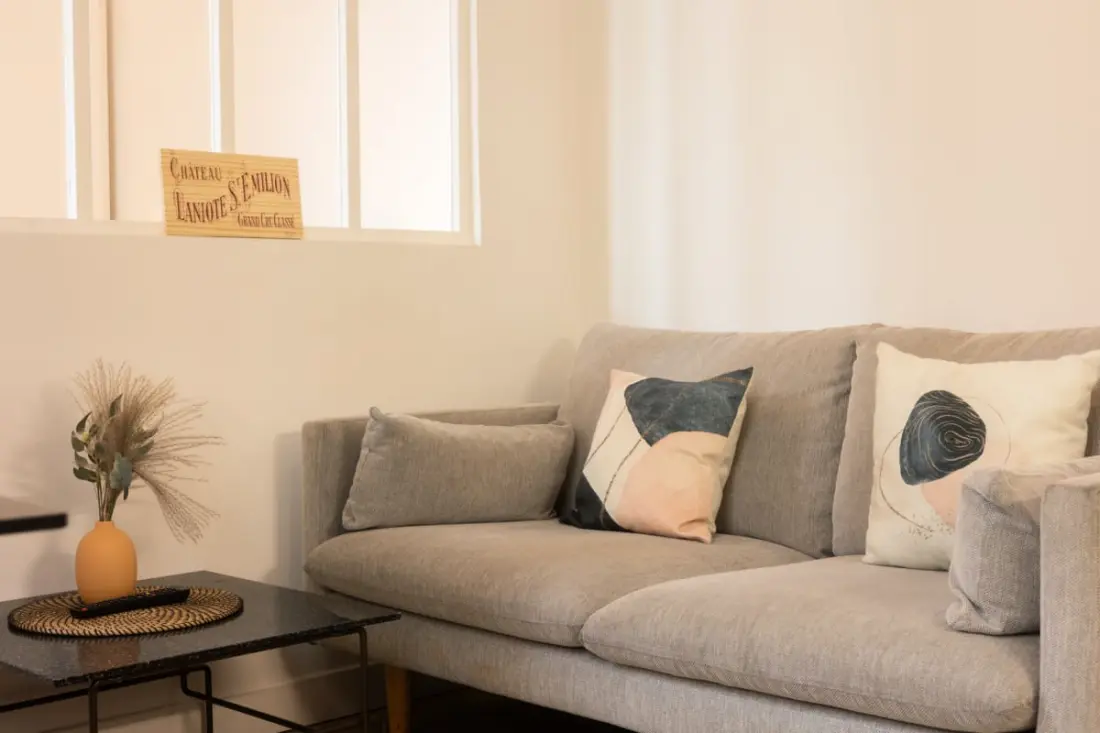 Gyönyörű apartman tökéletesen felújítva 2, szemben La Gare Saint-jean