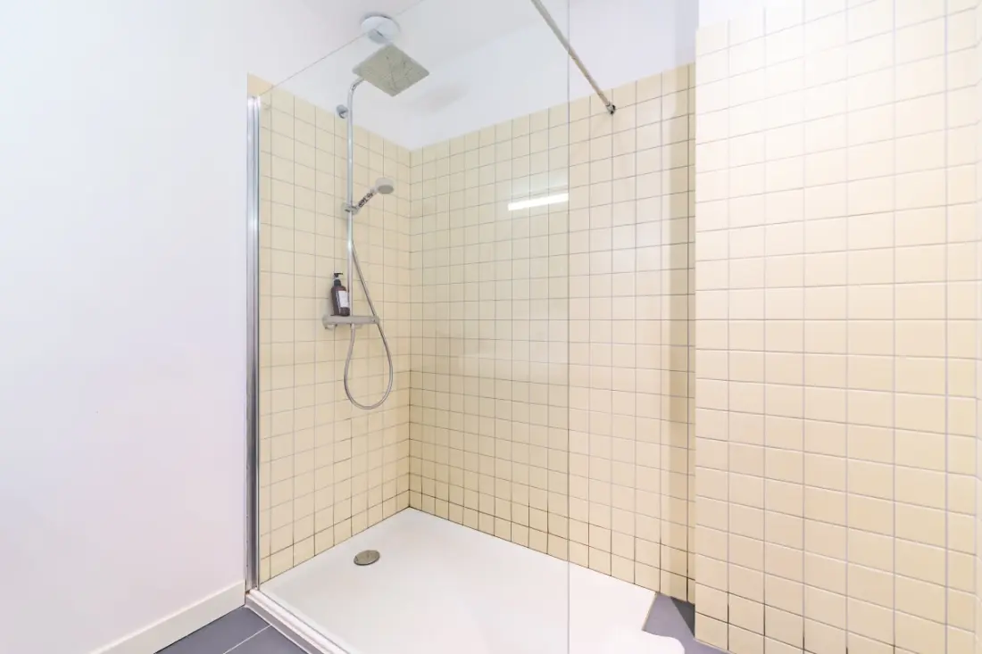 Karrier És radián 55 M2 Apartman található Bordeaux szívében