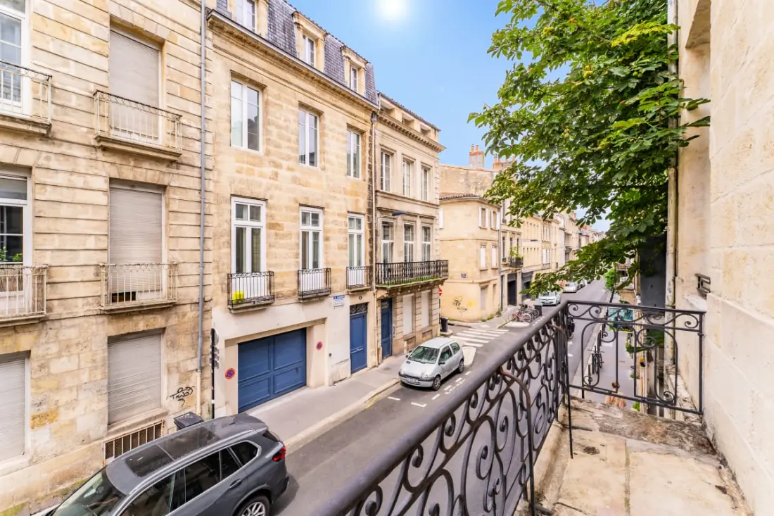Karrier És radián 55 M2 Apartman található Bordeaux szívében