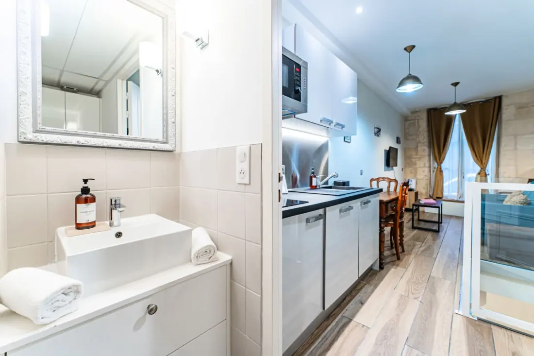 Nice Duplex A Bordeaux szívében légkondicionáló 4 személy számára