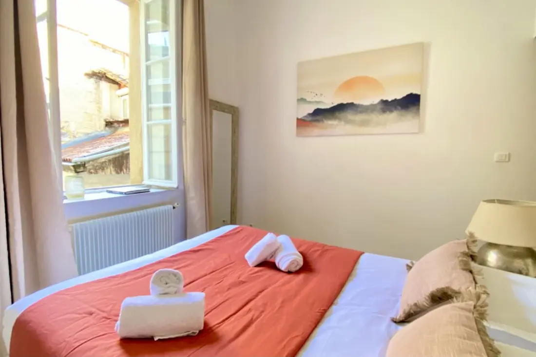 Magnificent Comfortable Apartment for 4, Hypercentre, Very Quiet Street