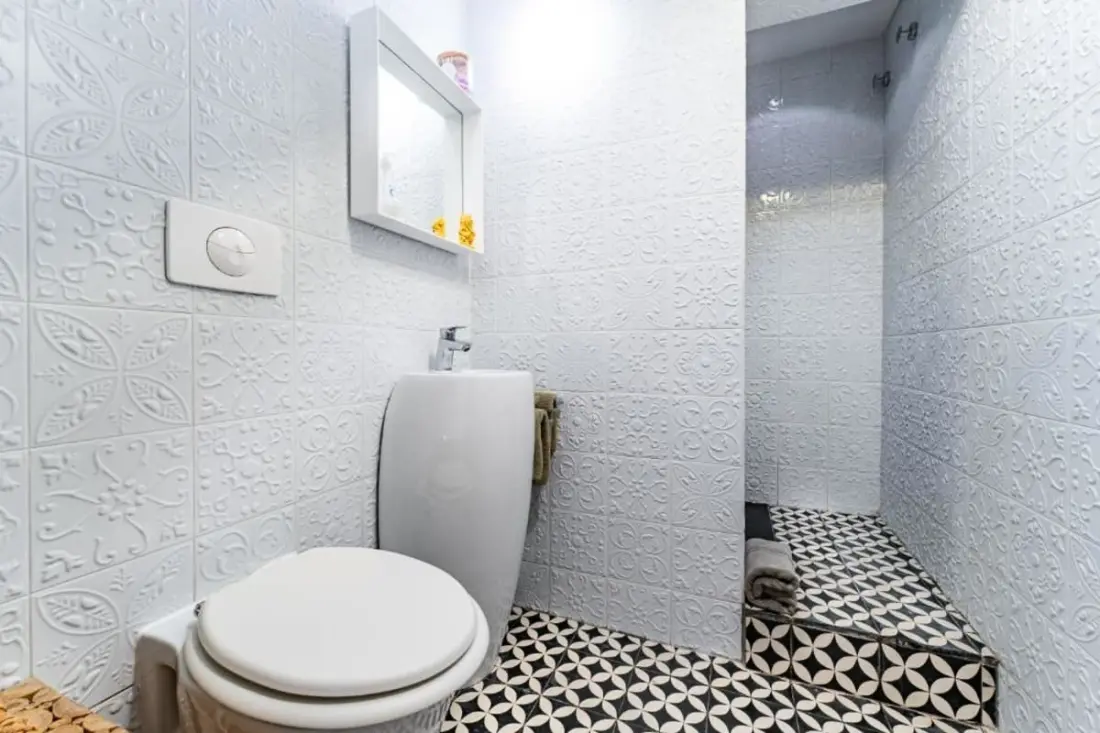 Kiváló bordeaux-i apartman tele bájjal és világos terasszal