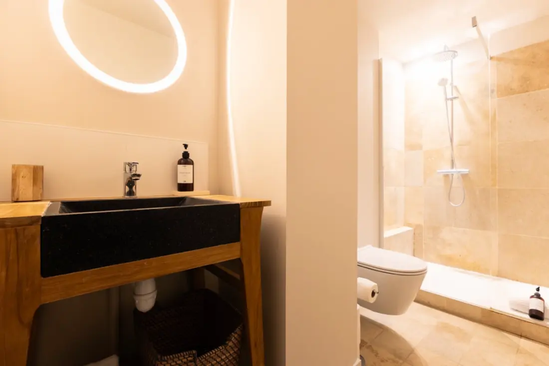 Kiváló, tipikusan bordeaux-i apartman a hipercentrumban 2 Csillagok★★ 4 fő részére2 Csillagok★★