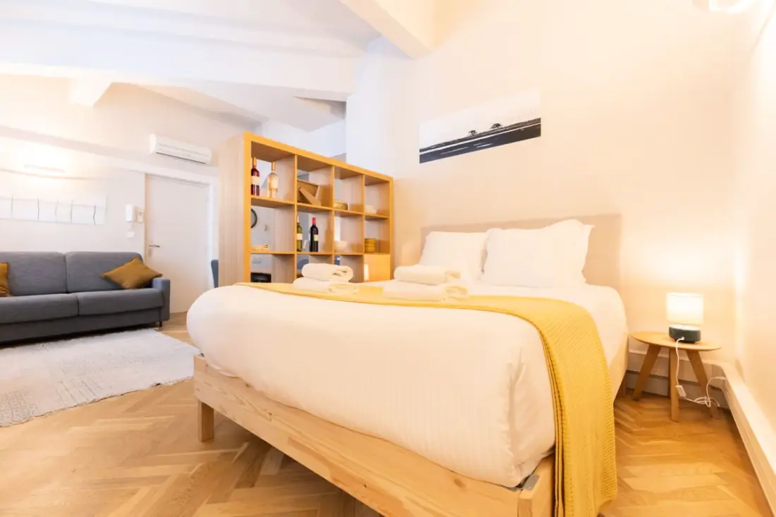 Kiváló, tipikusan bordeaux-i apartman a hipercentrumban 2 Csillagok★★ 4 fő részére2 Csillagok★★