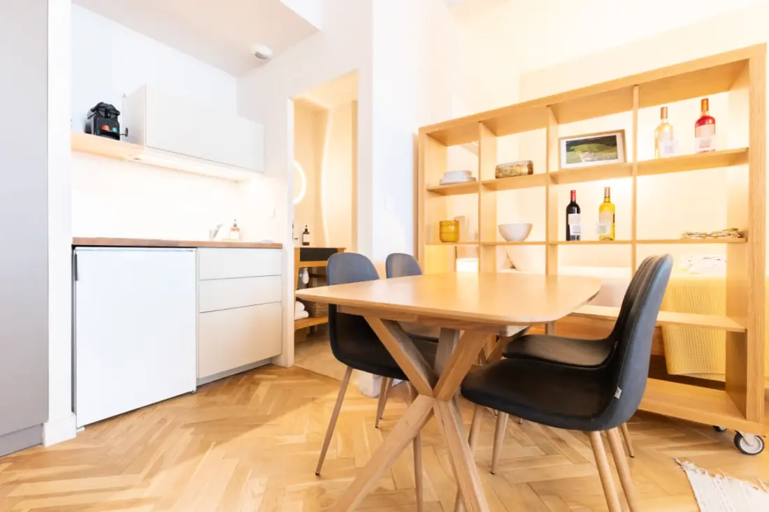 Kiváló, tipikusan bordeaux-i apartman a hipercentrumban 2 Csillagok★★ 4 fő részére2 Csillagok★★