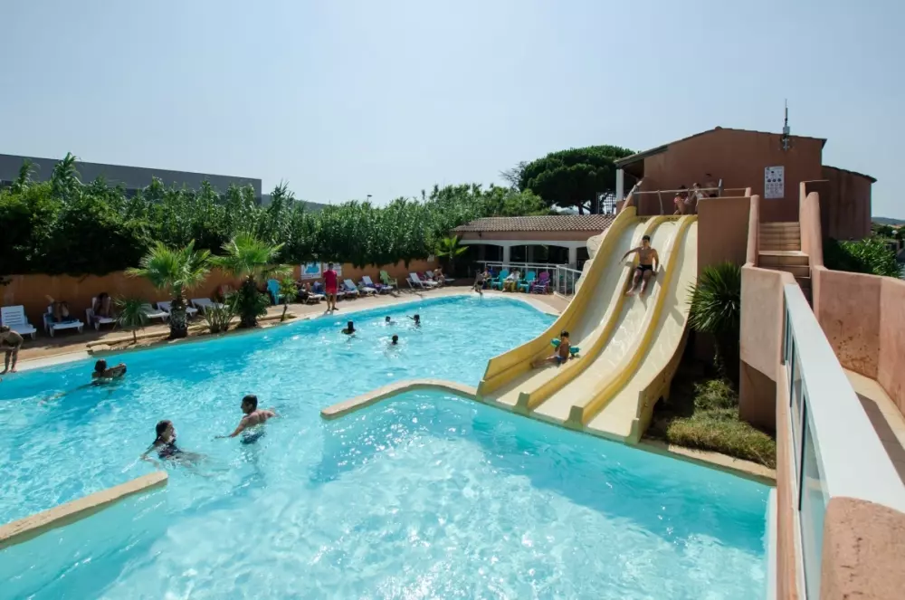 Campingplads Tikayan Clau Mar 4 Stjerner★★★★