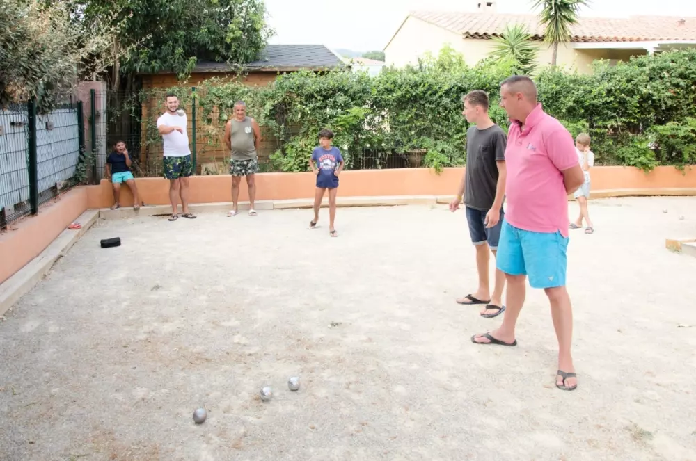 Campingplads Tikayan Clau Mar 4 Stjerner★★★★