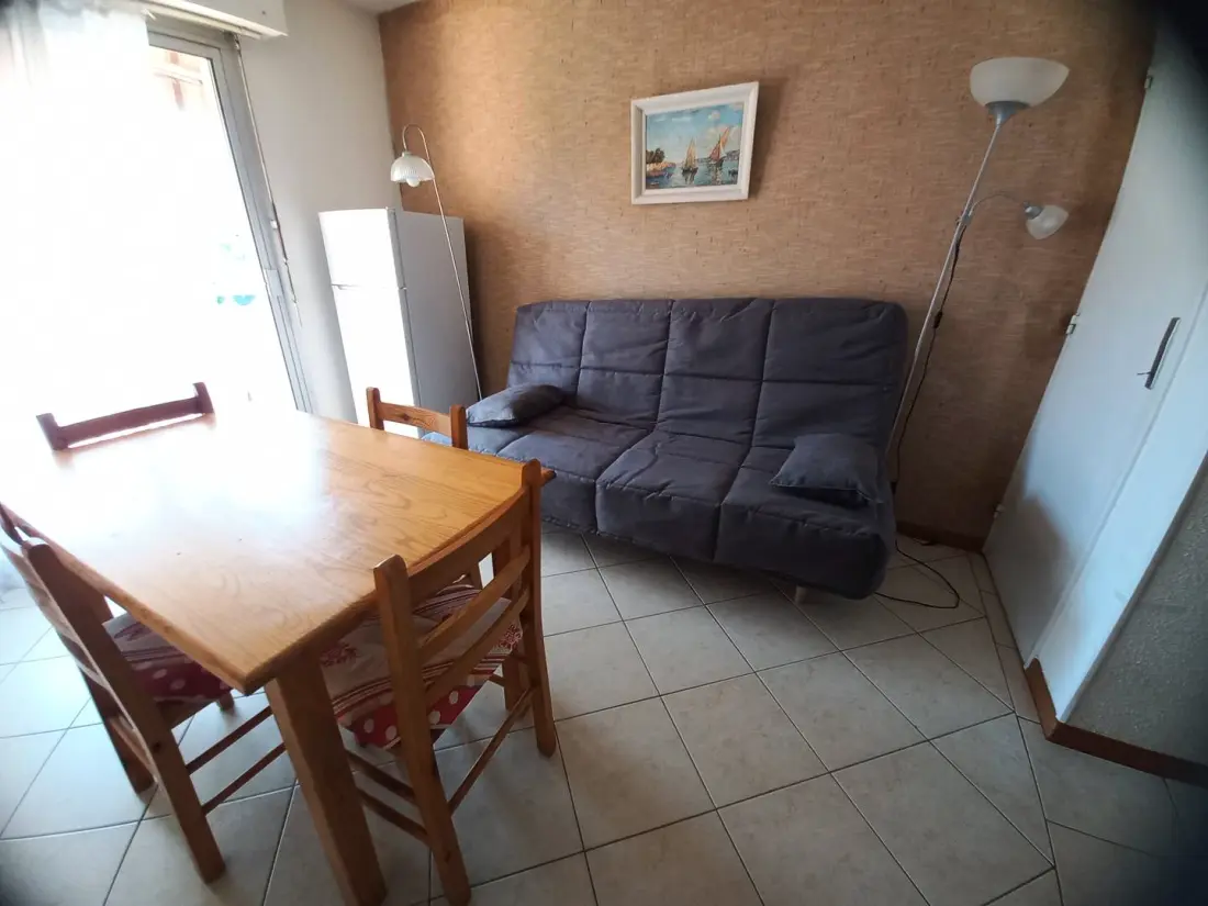 Amiraute Residence