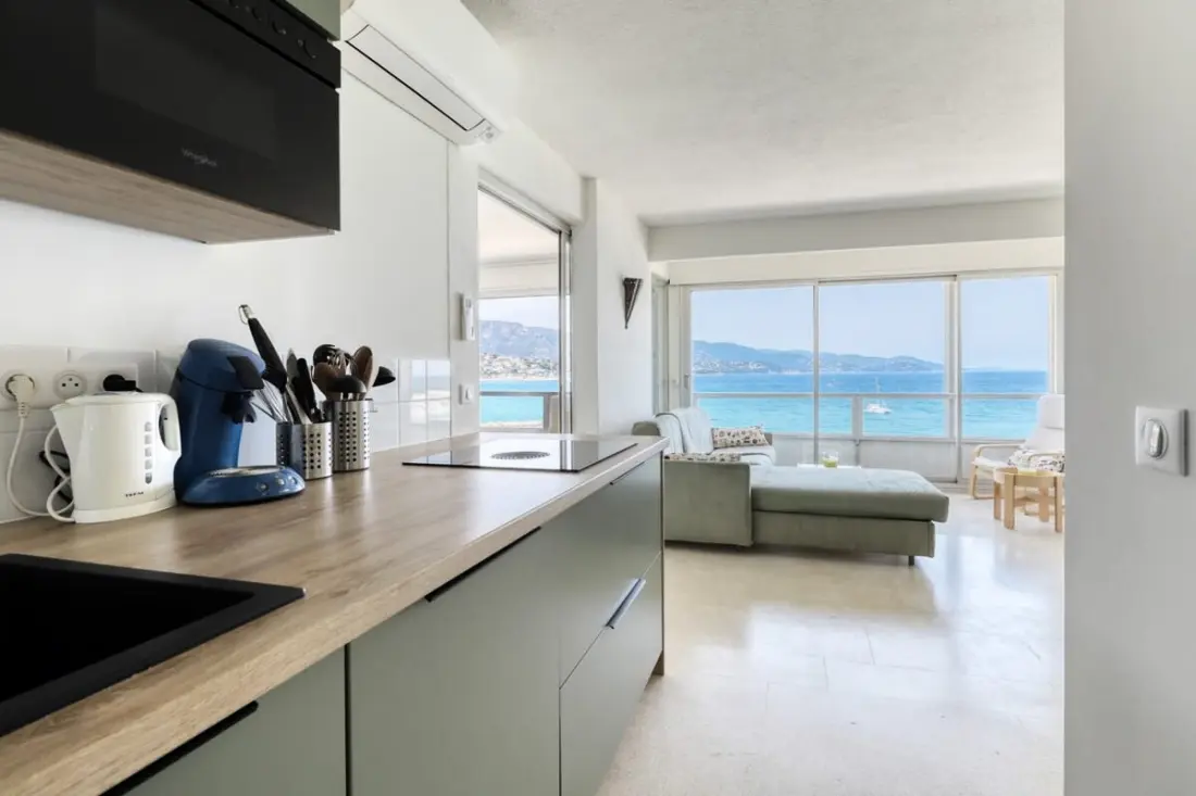 Residence Magnifico Appartamento Front De Mer - 6 Persone