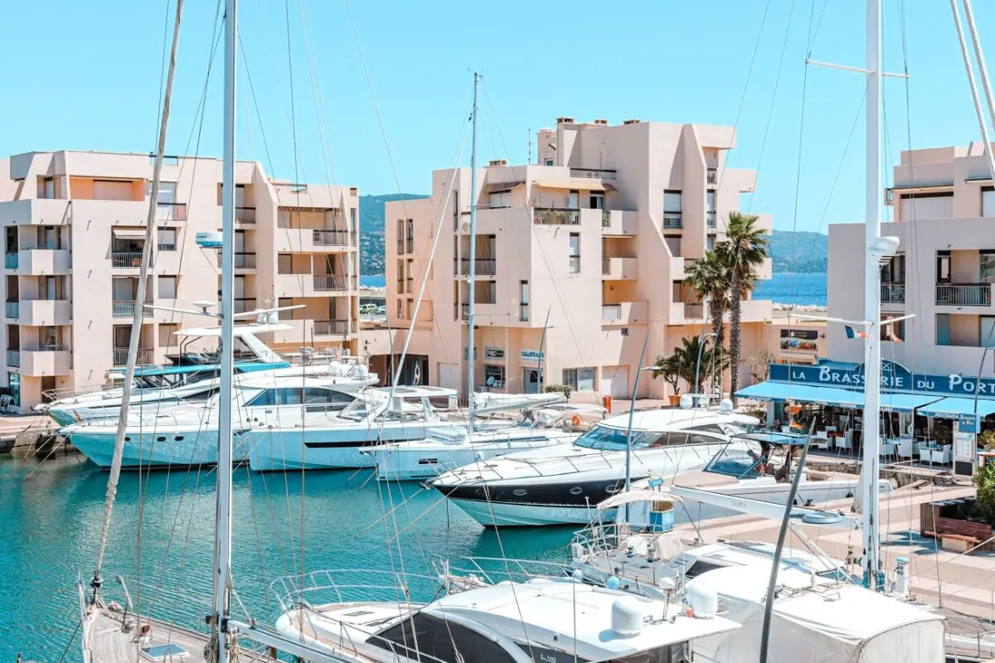 Residence Superb Apartman Sur Le Port De La Favière