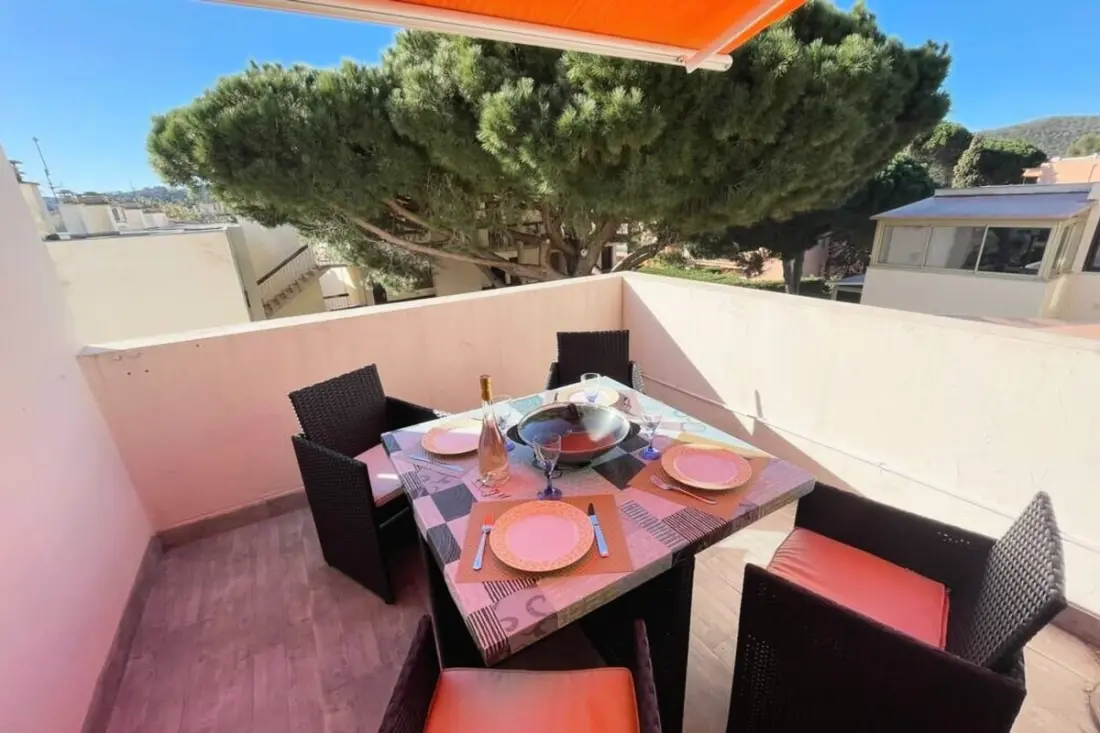 Residence T3 con Terrazza a La Favière - 300m De La Plage