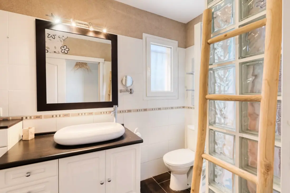 Családi nyaralás Rezidencia: House With Swimming Pool & Sea Megtekintés