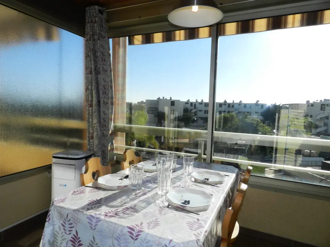 Voile Bleue Residence