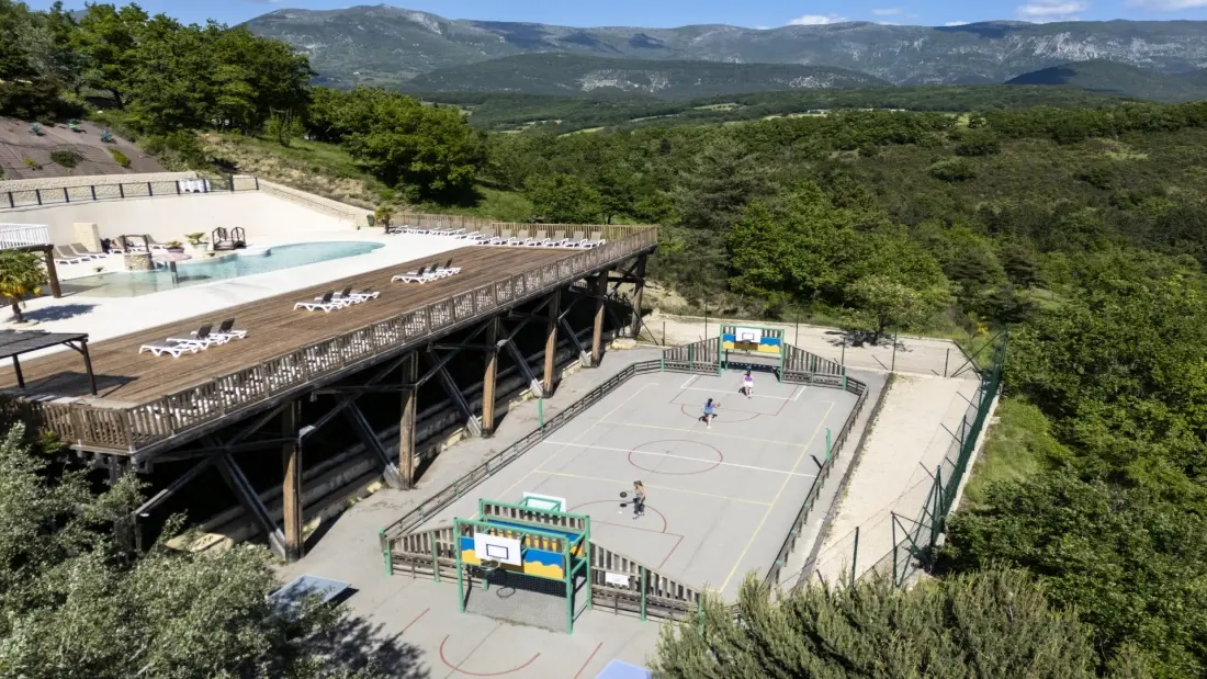 Campsite Yelloh Village Les Bois du Châtelas 4 Stars★★★★