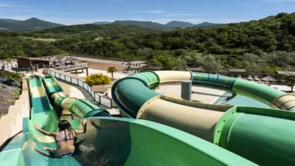 Campsite Yelloh Village Les Bois du Châtelas 4 Stars★★★★