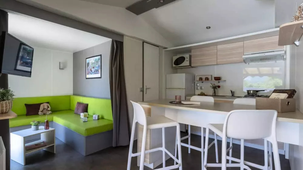 Campsite Yelloh Village Les Bois du Châtelas 4 Stars★★★★